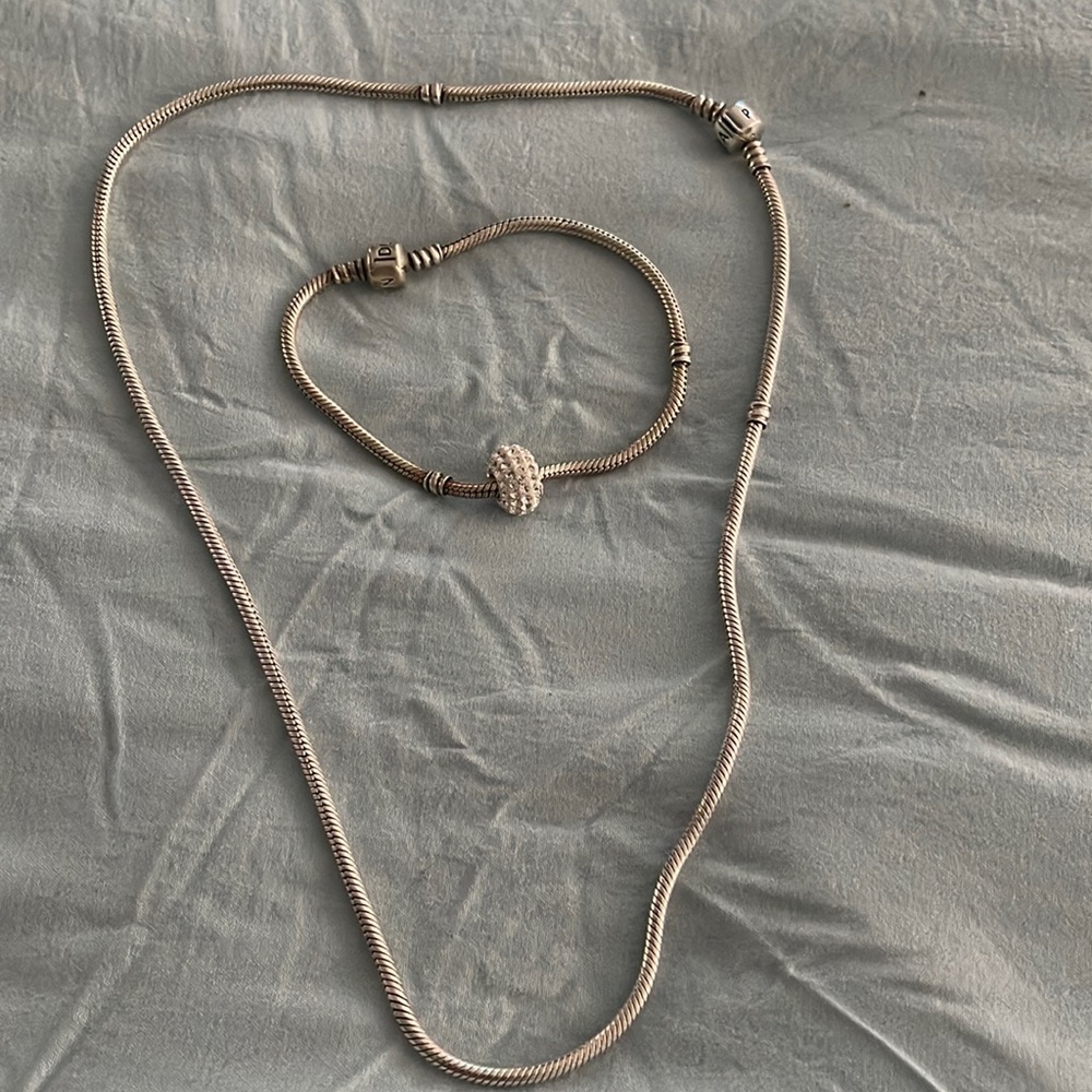 Pandora Set Sterling Silver with one Charm